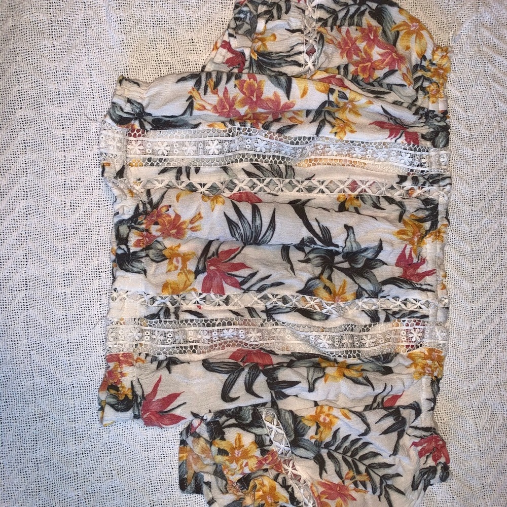 Hawaiian crop top